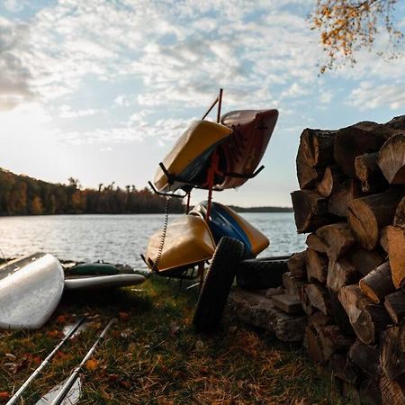 Big Blue Lake Cottages, Llc - Cottage #5 Holton Esterno foto