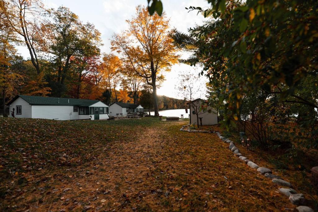 Big Blue Lake Cottages, Llc - Cottage #5 Holton Esterno foto