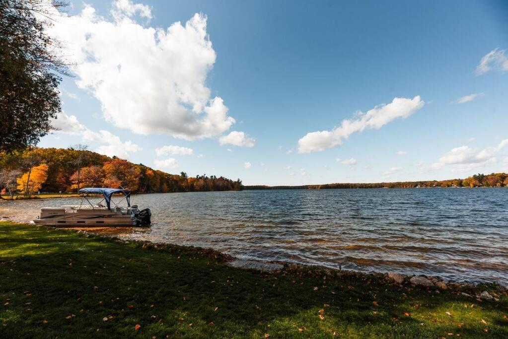 Big Blue Lake Cottages, Llc - Cottage #5 Holton Esterno foto